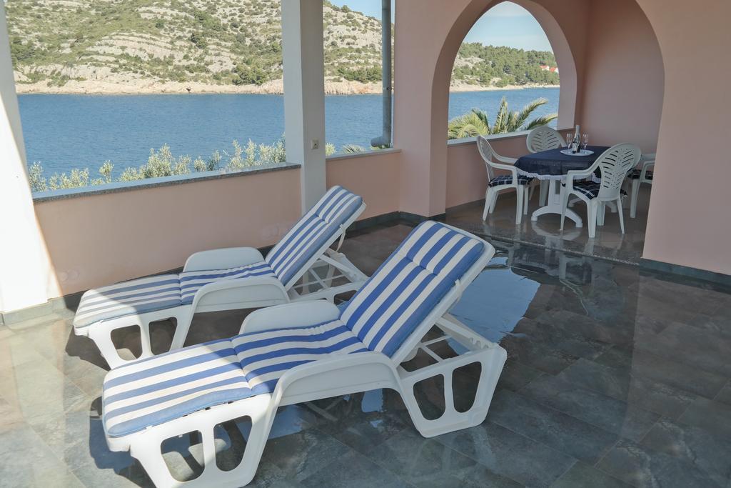Direkt Am Meer-Apartments Puntaplanka Rogoznica  Exteriér fotografie